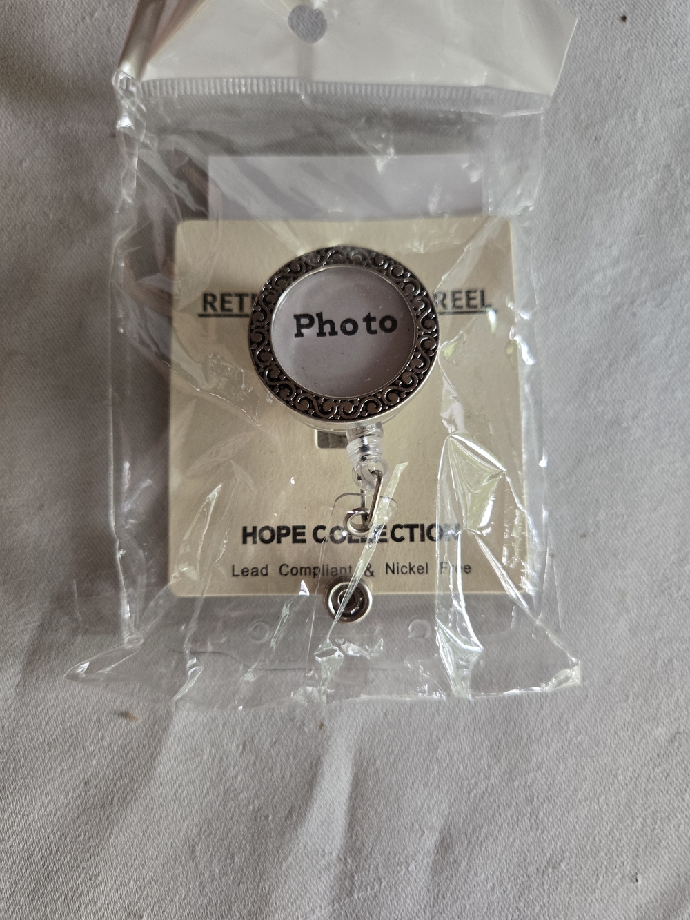 Home Collection Retractable Photo Badge